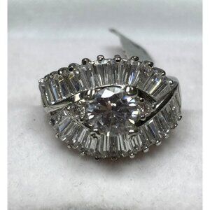 Elegant Silver Ring With Dazzling Baguette & Round Cut Crystals